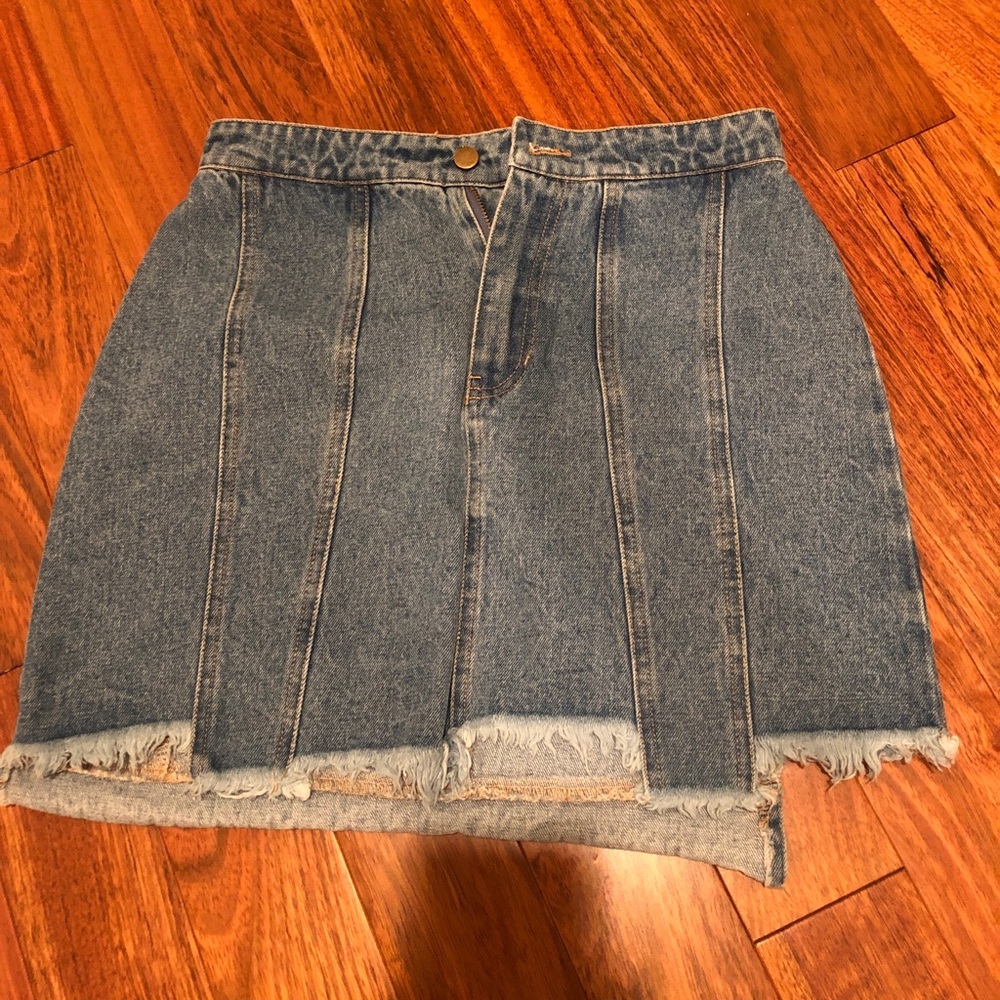 Honey Punch Jean Skirt. Never worn w/o tags.